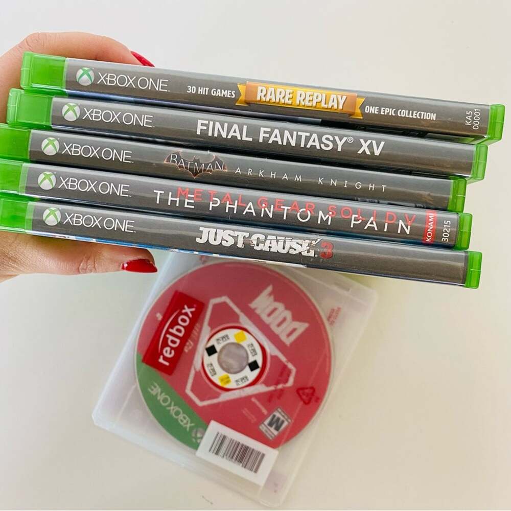 Xbox One FOUR Games - Final Fantasty XV Just Cause 3 Batman Arkham Metal Gear